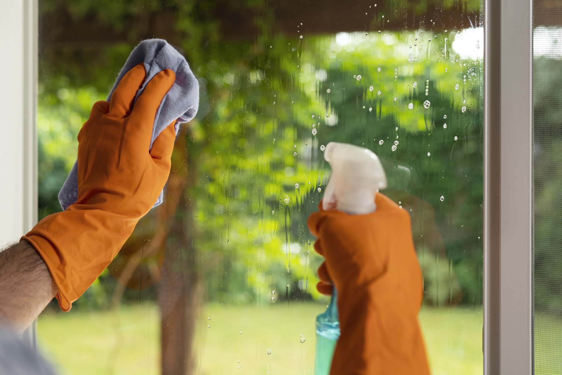 Ammattimainen ikkunoiden pesu Helsingissä - 3C Cleaning